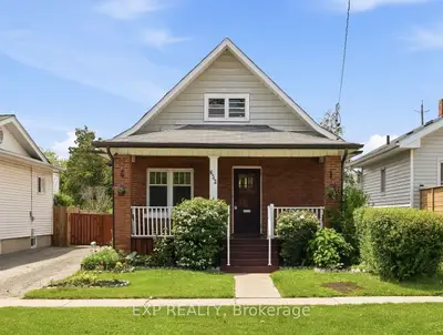 Detached in Oshawa