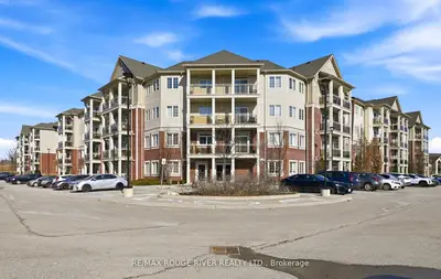 Condo Apartment in Clarington