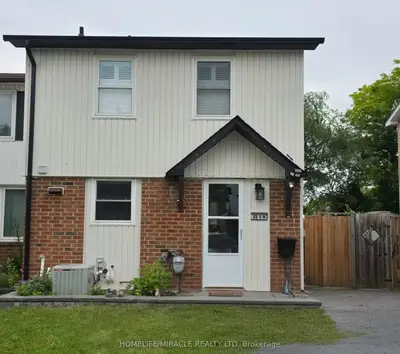 Semi-Detached in Oshawa