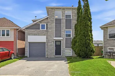 Detached in Clarington