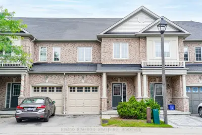 8 Maidstone Way, Whitby, On L1r 0l7