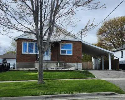 Detached in Oshawa