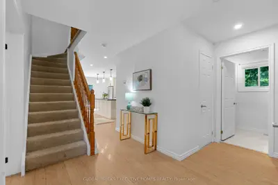 125 Andrew Street, Clarington, On L1b 1j5