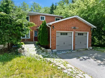 125 Andrew Street, Clarington, On L1b 1j5
