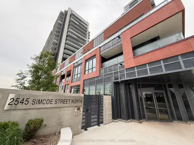 Condo Apartment in Oshawa