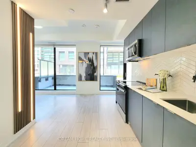 Condo Townhouse in Whitby