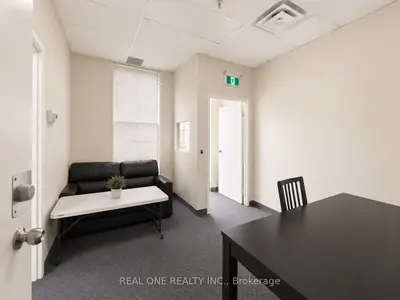 140 Finchdene Square 15, Toronto, On M1x 1b1