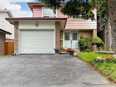 54 Ashridge Drive, Toronto, On M1v 1p2