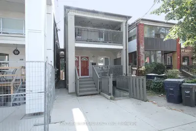 Duplex in Toronto