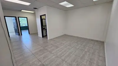 174 Harwood Avenue 206, Ajax, On L1s 2h6