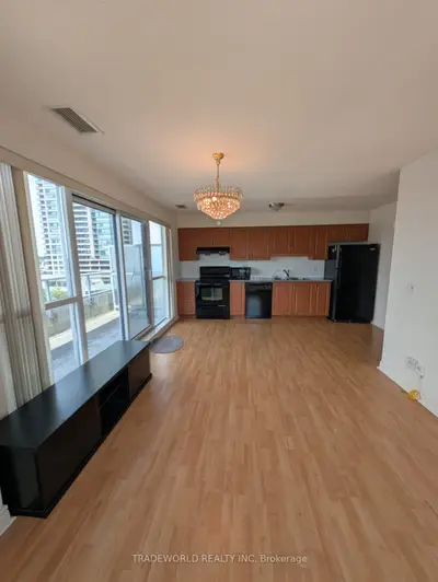 60 Town Centre Court 610, Toronto, On M1p 0b1