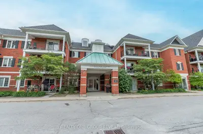 Condo Apartment in Clarington