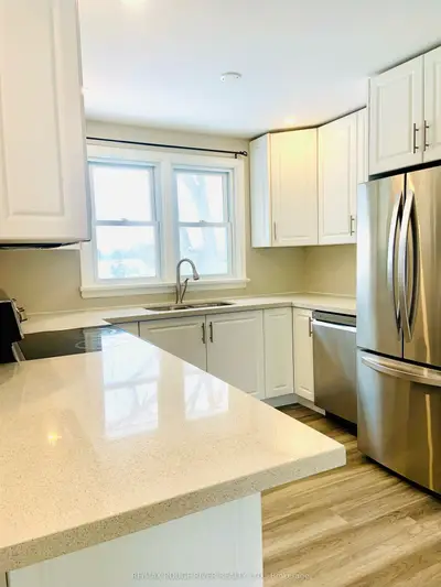 Detached in Oshawa