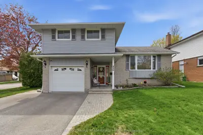 Detached in Oshawa