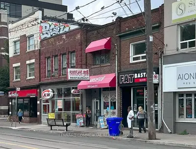 2006 Queen Street E, Toronto, On M4l 1j3