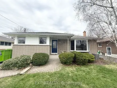 Detached in Oshawa