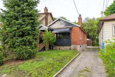 Detached in Toronto