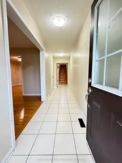 2153 Morningside Avenue Upper, Toronto, On M1x 2e5