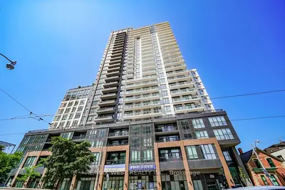 286 Main Street 215, Toronto, On M4c 4x5