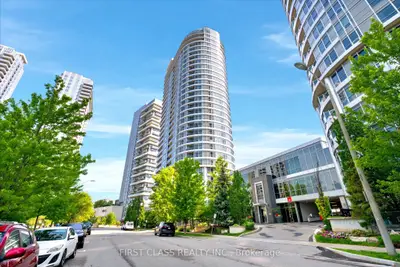 Condo Apartment in Toronto