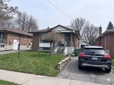 Detached in Toronto