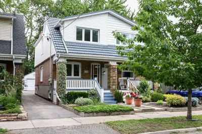 Semi-Detached in Toronto