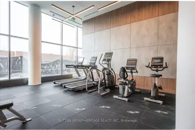Condo Apartment in Pickering