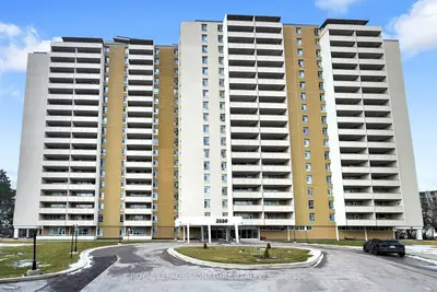 Condo Apartment in Toronto