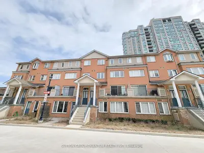 119 Omni Drive 7, Toronto, On M1p 5a6