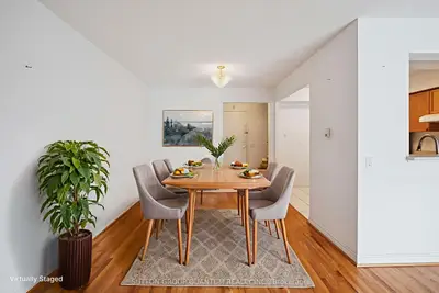 119 Omni Drive 7, Toronto, On M1p 5a6
