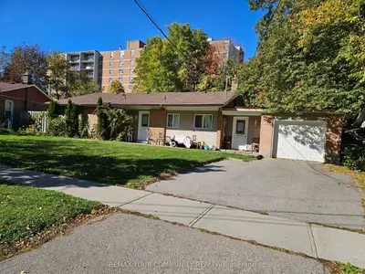 69 Samson Crescent, Toronto, On M1g 1n2