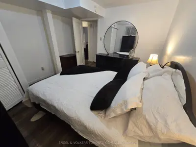 9 Shademaster Court Bsmt, Toronto, On M1b 1y5