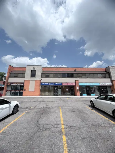 2190 Warden Avenue 212a, Toronto, On M1t 1v6