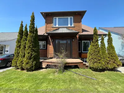 12 Brock Street, Ajax, On L1s 1t1