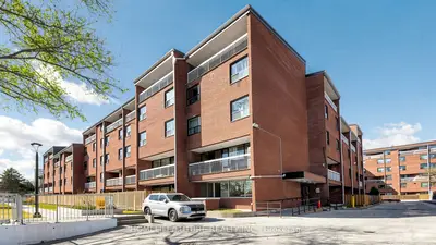 4060 Lawrence Avenue E 204, Toronto, On M1e 4v4