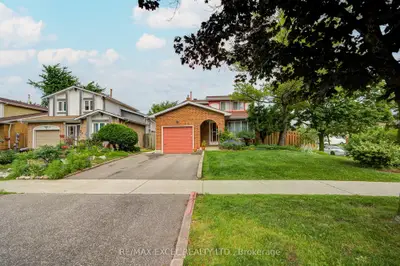 176 Goldhawk Trail, Toronto, On M1v 1x2