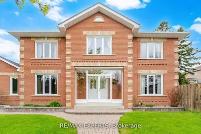 Detached in Toronto