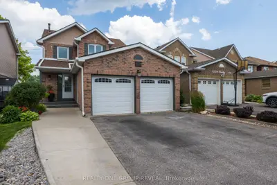 Detached in Pickering