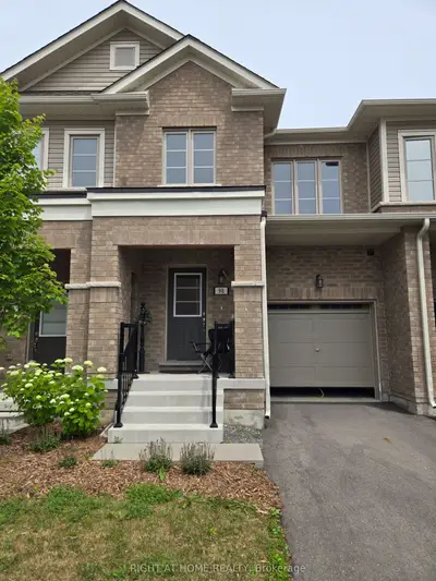 Att/Row/Townhouse in Clarington