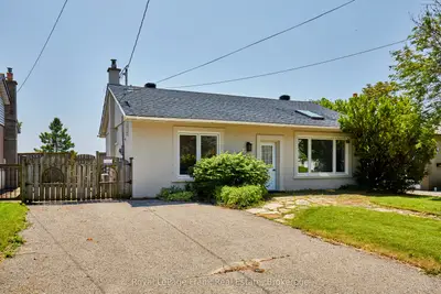 791 Stone Street, Oshawa, On L1j 1a4