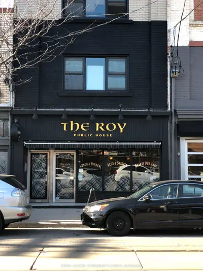 894 Queen Street E, Toronto, On M4m 1j3