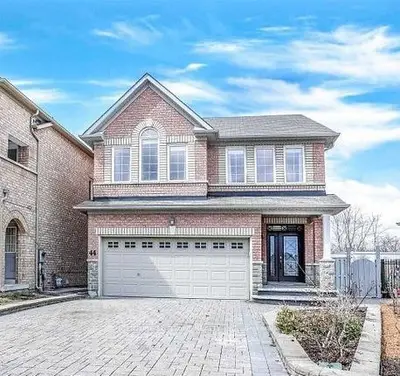 Detached in Toronto