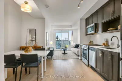Condo Apartment in Toronto