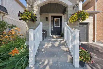 19 Harrongate Place, Whitby, On L1r 3e8