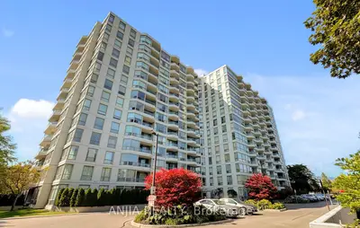 4727 Sheppard Avenue E 1208, Toronto, On M1s 5b3