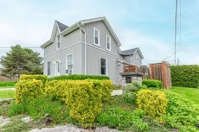 Duplex in Clarington