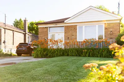 Detached in Toronto