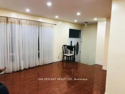32 Caddy Drive, Toronto, On M1g 2g1