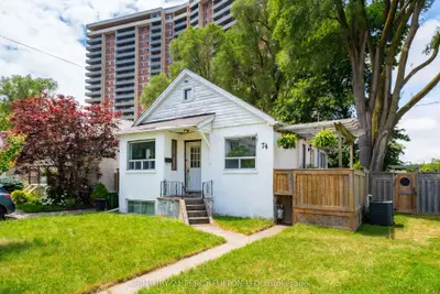 Detached in Toronto