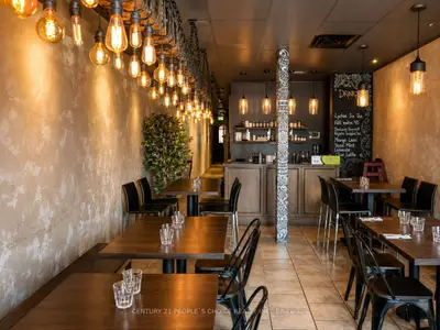 1738a Lawrence Avenue E, Toronto, On M1r 2y1